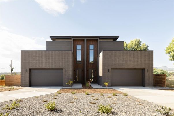 Attached, Exterior, Facade, Brick Facade, Modern