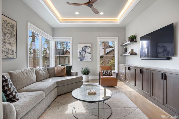 Interior, Living room, Recessed Lighting, Wood Texture Flooring