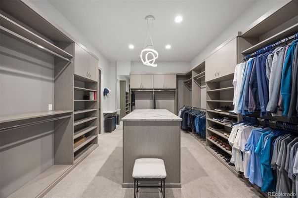 Interior, Pendant Lights, Recessed Lighting, Walk-in Closets