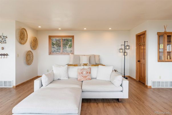 Interior, Living room, Recessed Lighting, Wood Texture Flooring