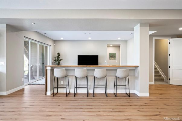 Interior, Recessed Lighting, Wood Texture Flooring