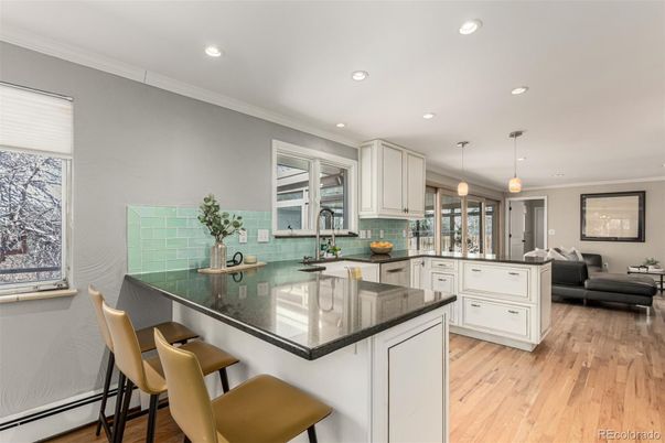 Interior, Kitchen, Living room, Pendant Lights, Recessed Lighting, Wood Texture Flooring