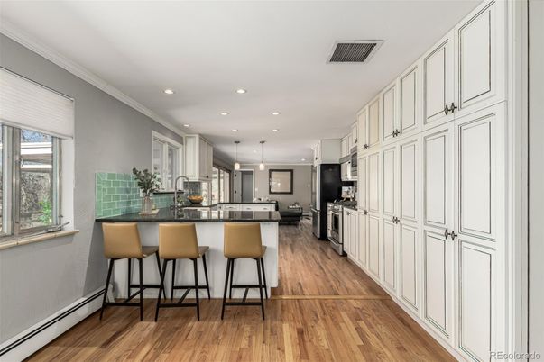 Interior, Kitchen, Pendant Lights, Recessed Lighting, Wood Texture Flooring