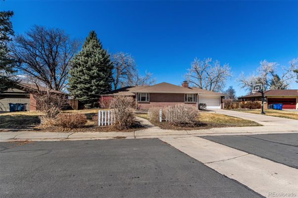 Attached, Exterior, Facade, Brick Facade, Ranch