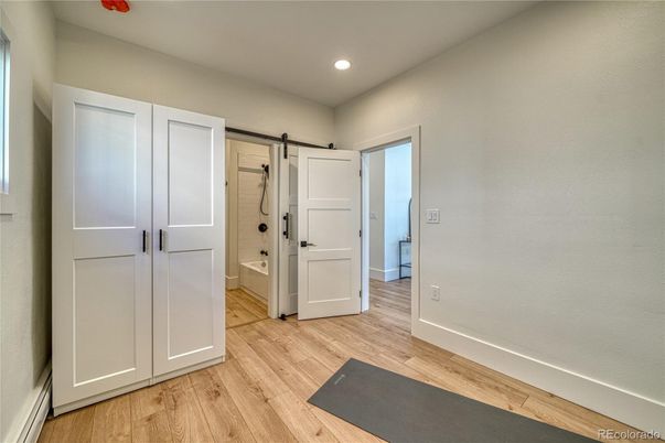 Bathroom, Interior, Recessed Lighting, Wood Texture Flooring