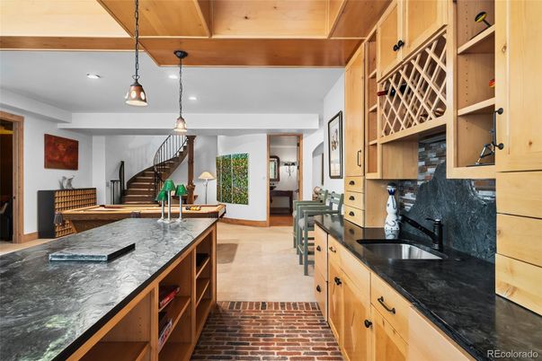 Interior, Kitchen, Pendant Lights, Recessed Lighting, Wooden Beams, Wooden Ceilings
