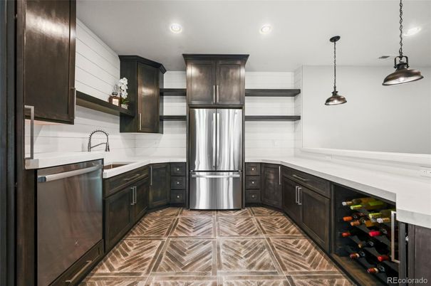 Interior, Kitchen, Pendant Lights, Recessed Lighting, Stainless Steel Appliances