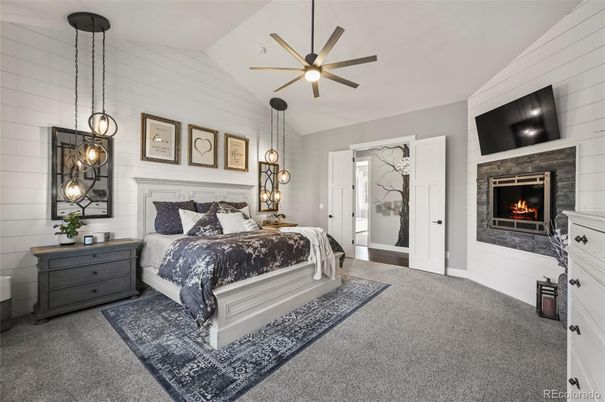 Bedroom, Fireplace, Interior, Pendant Lights