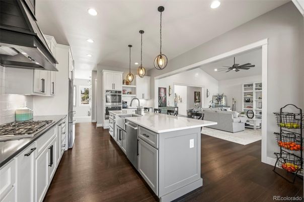 Interior, Kitchen, Living room, Pendant Lights, Recessed Lighting, Stainless Steel Appliances, Wood Texture Flooring