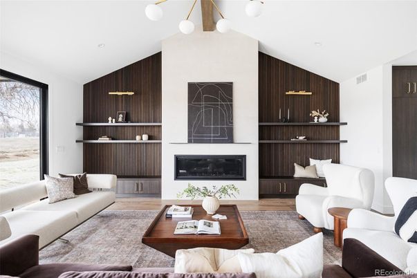 Fireplace, Interior, Living room, Pendant Lights, Recessed Lighting, Wood Texture Flooring