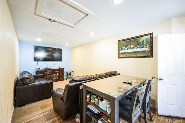 Interior, Recessed Lighting, Wood Texture Flooring