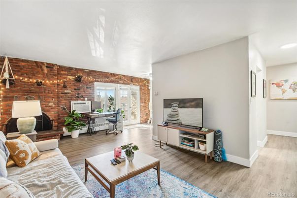 Home Office, Interior, Living room, Stone Walls, Wood Texture Flooring