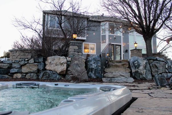 Exterior, Hot Tub