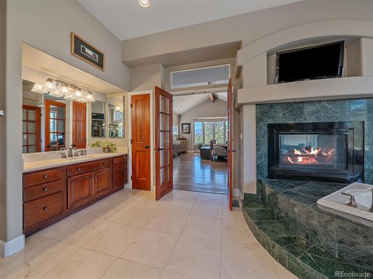 Fireplace, Interior, Recessed Lighting