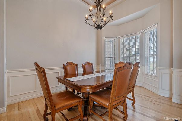 Chandelier, Dining room, Interior, Wood Texture Flooring