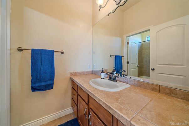 Bathroom, Interior, Tile Countertops