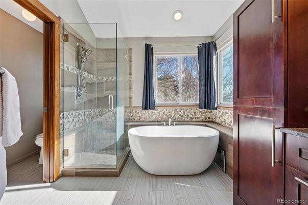Bathroom, Free Standing Baths, Glass Shower, Interior, Recessed Lighting
