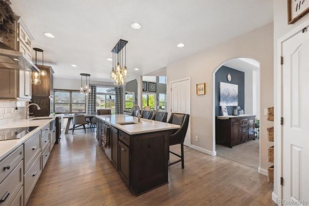 Dining room, Interior, Kitchen, Pendant Lights, Recessed Lighting, Wood Texture Flooring