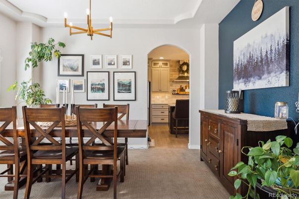 Chandelier, Dining room, Interior, Kitchen, Wood Texture Flooring
