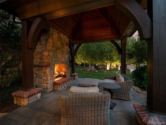 Exterior, Fireplace