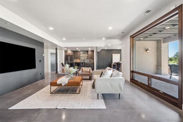 Interior, Kitchen, Living room, Recessed Lighting, Stainless Steel Appliances