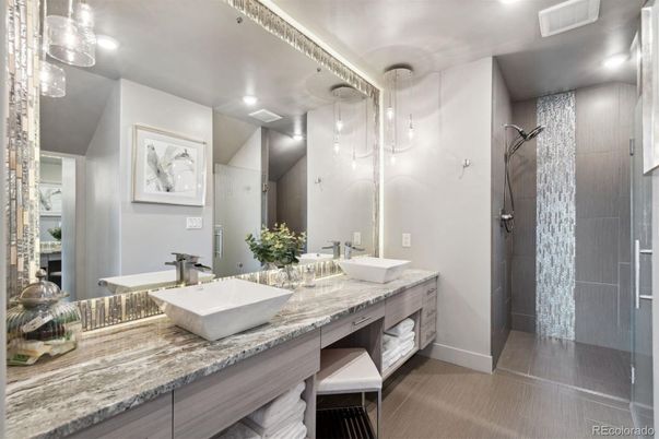 Bathroom, Dual Sink Vanities, Interior, Pendant Lights, Recessed Lighting