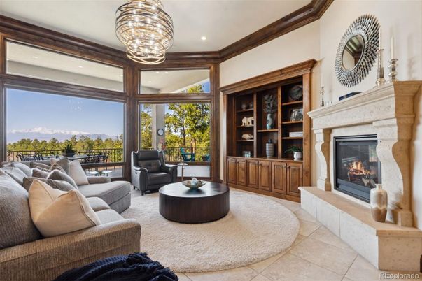 Fireplace, Interior, Living room, Pendant Lights, Recessed Lighting
