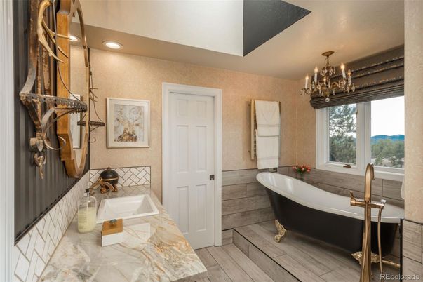 Bathroom, Chandelier, Free Standing Baths, Interior, Recessed Lighting