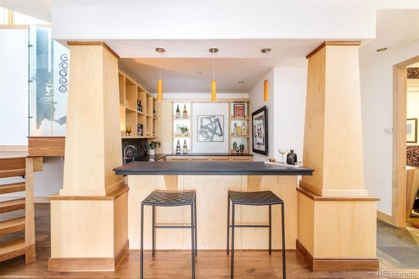 Interior, Pendant Lights, Wood Texture Flooring