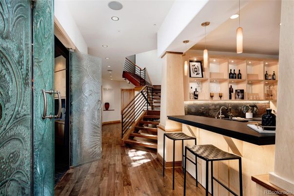 Interior, Pendant Lights, Recessed Lighting, Wood Texture Flooring