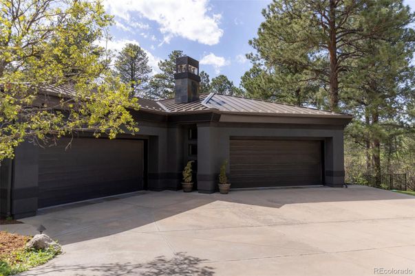 Attached, Detached Garage, Exterior, Facade, Modern