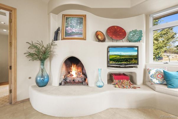 Fireplace, Interior, Living room
