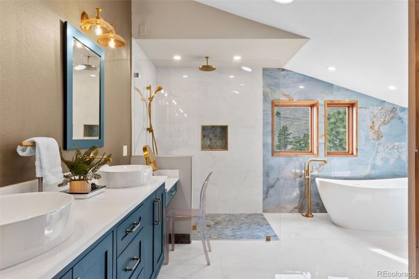 Bathroom, Dual Sink Vanities, Free Standing Baths, Glass Shower, Interior, Recessed Lighting