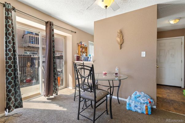 Dining room, Interior