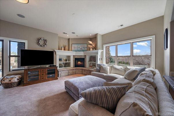 Fireplace, Interior, Living room, Recessed Lighting