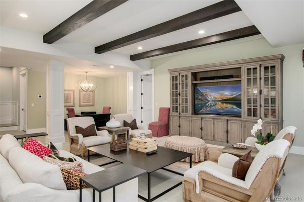 Dining room, Interior, Living room, Pendant Lights, Recessed Lighting, Wooden Beams