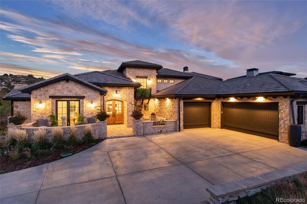 Attached, Exterior, Facade, Mediterranean