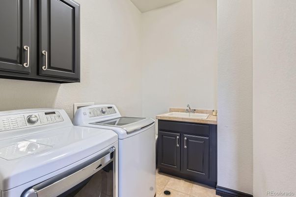 Interior, Washer