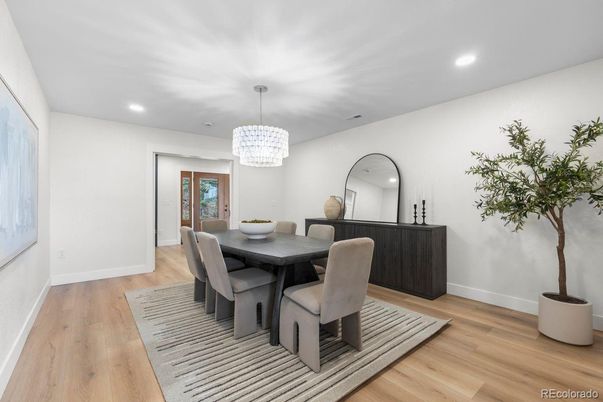 Chandelier, Dining room, Interior, Recessed Lighting, Wood Texture Flooring