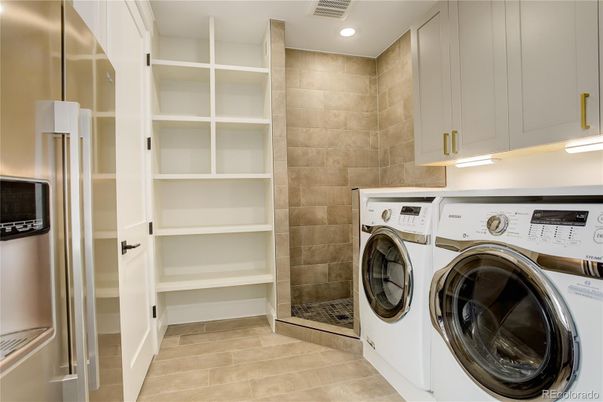 Interior, Recessed Lighting, Washer