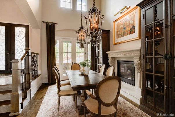 Chandelier, Dining room, Fireplace, Interior, Wood Texture Flooring