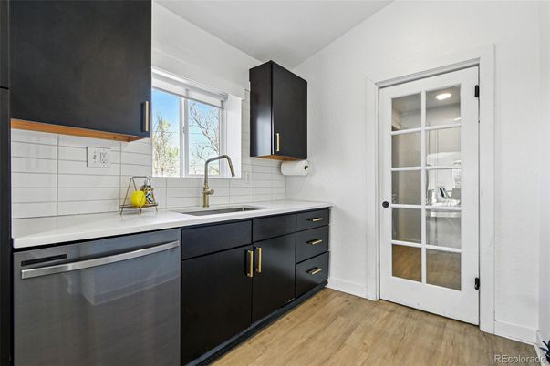 Interior, Kitchen, Stainless Steel Appliances, Wood Texture Flooring