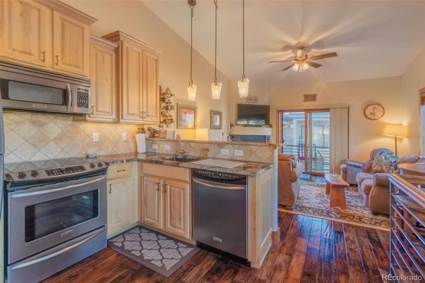 Interior, Kitchen, Living room, Pendant Lights, Stainless Steel Appliances, Wood Texture Flooring