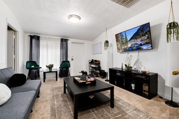 Interior, Living room, Pendant Lights