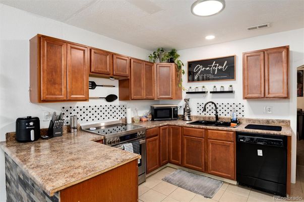 Interior, Kitchen, Recessed Lighting