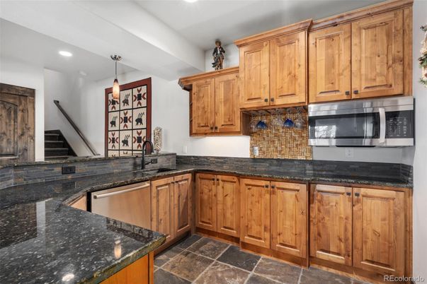 Interior, Kitchen, Pendant Lights, Recessed Lighting