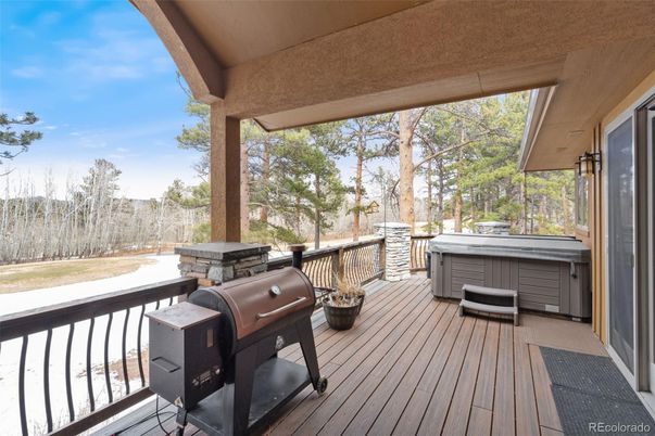 Exterior, Hot Tub