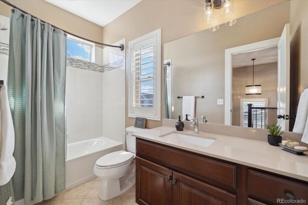 Bathroom, Interior, Pendant Lights