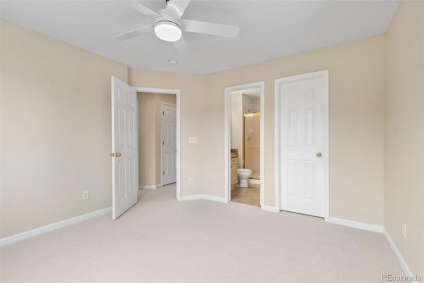 Bathroom, Empty room, Interior