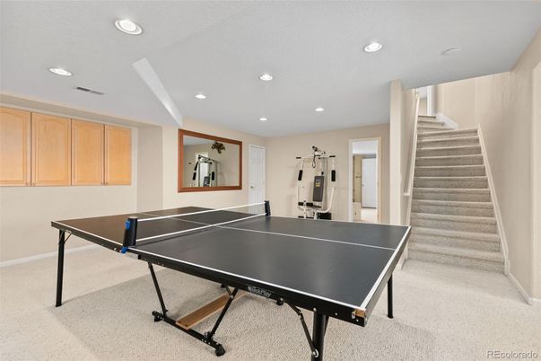 Game Room, Interior, Recessed Lighting